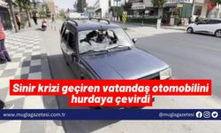 Sinir krizi geçiren vatandaş otomobilini hurdaya çevirdi