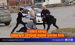 Trafikte kavga: Süpürgeyi tartıştığı kişinin üzerine kırdı