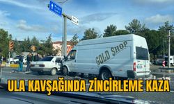 ULA KAVŞAĞINDA ZİNCİRLEME KAZA