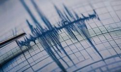 Ege Denizi'nde 15 Dakika İçinde 3 Deprem