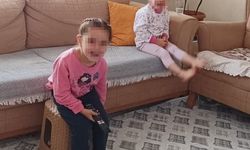 Annesiyle Yolun Karşısına Geçerken Otomobilin Çarptığı Çocuk Can Verdi