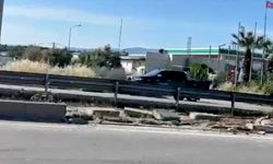 Muğla’da Trafik Kazası: Tır Orta Refüje Saplandı