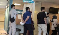 Yemekten  Zehirlenen 30 Kişi Hastaneye Kaldırıldı