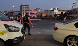 Alışveriş Merkezi Önünde Silahlı Saldırı:1 Yaralı