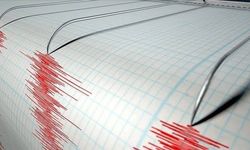 Ege Akşam Saatlerinde Sallandı: 4.8 Şiddetindeki Deprem Korkuttu