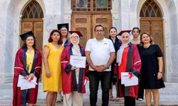 Muğla Olgunlaşma Enstitüsü’nde Moda Tasarımı Mezuniyet Sevinci