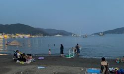 Muğla Kavruluyor: Marmaris’te Deniz Keyfi Akşama Kaldı