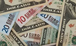 Euro, Altın, Bitcoin: Yıl Sonu Tahminleri ve Kritik Alım Seviyeleri Açıklandı