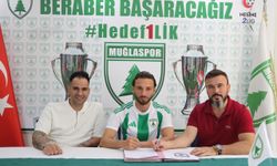 Muğlaspor Savunmaya Duvar Örüyor: Semih Karadeniz İmzayı Attı