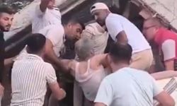 Balıkesir'i Sarsan Depremde Enkazdan Bir Kişi Kurtarıldı