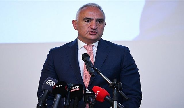 Bakan Ersoy: 2023 turizm hedeflerimizi 60 milyon turist ve 56 milyar dolar gelir olarak ilan ettik