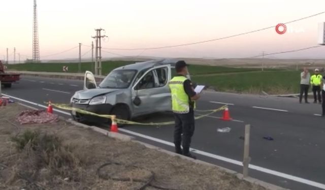 Durakta bekleyen öğretmenleri alan araca kamyon çarptı: 1 ölü, 5 yaralı