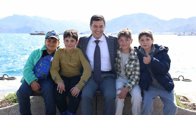 Marmaris'i bayram neşesi sardı