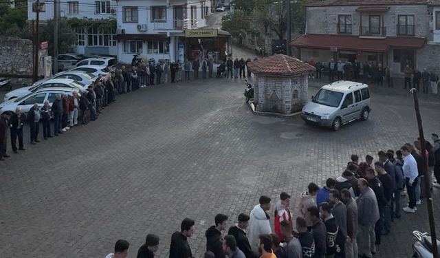 Datça'da, Bayramlaşma Geleneği Uzun Yıllardır  Devam Ediyor