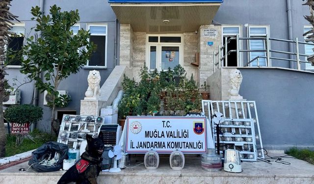 Jandarma'dan Seydikemer'de Nefes Kesen Operasyon