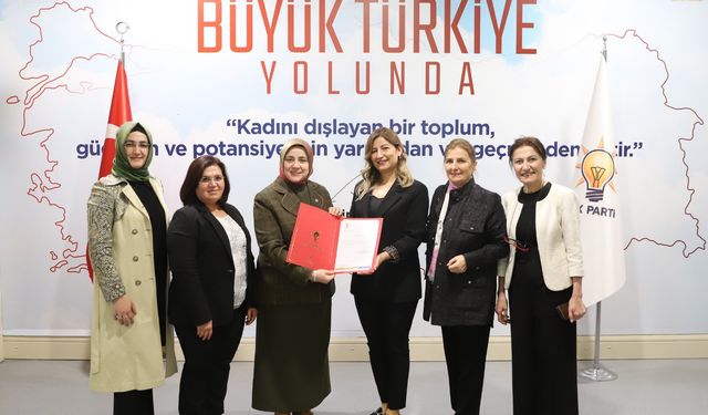 AK Parti Muğla Teşkilatında Kadın Kollarında Görev Değişimi