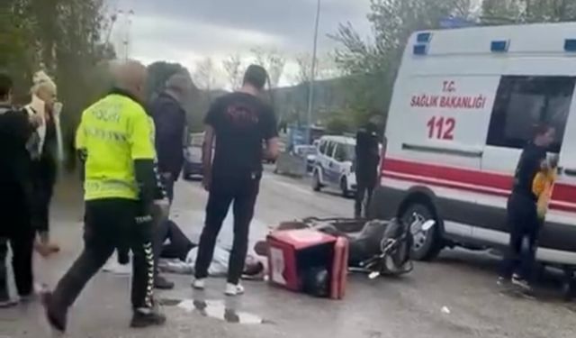 Ortaca’da Yağışlı Hava Nedeniyle Motokurye Kaza Yaptı