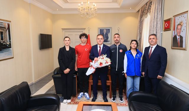 Gençlik Haftası Kapsamında Muğla Valisi Dr. İdris Akbıyık’a Anlamlı Ziyaret