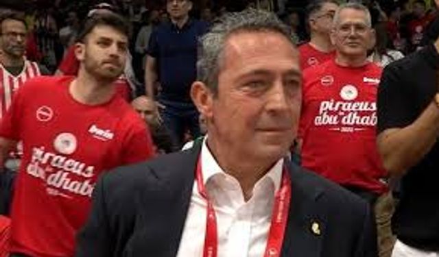 Fenerbahçe Tarih Yazdı, Ali Koç Tribünde Gözyaşlarını Tuttu