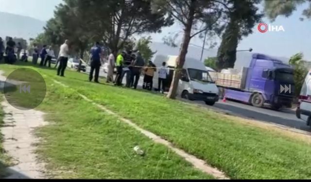 Park Halindeki Aracın İçinde Bir Kişi Ölü Bulundu