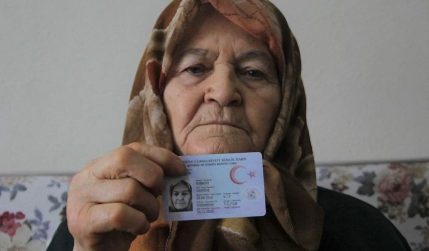 Hayriye Nine 110 Yaşına Nasıl Geldi? İşte O Çok Yediği 3 Mucizevi Besin