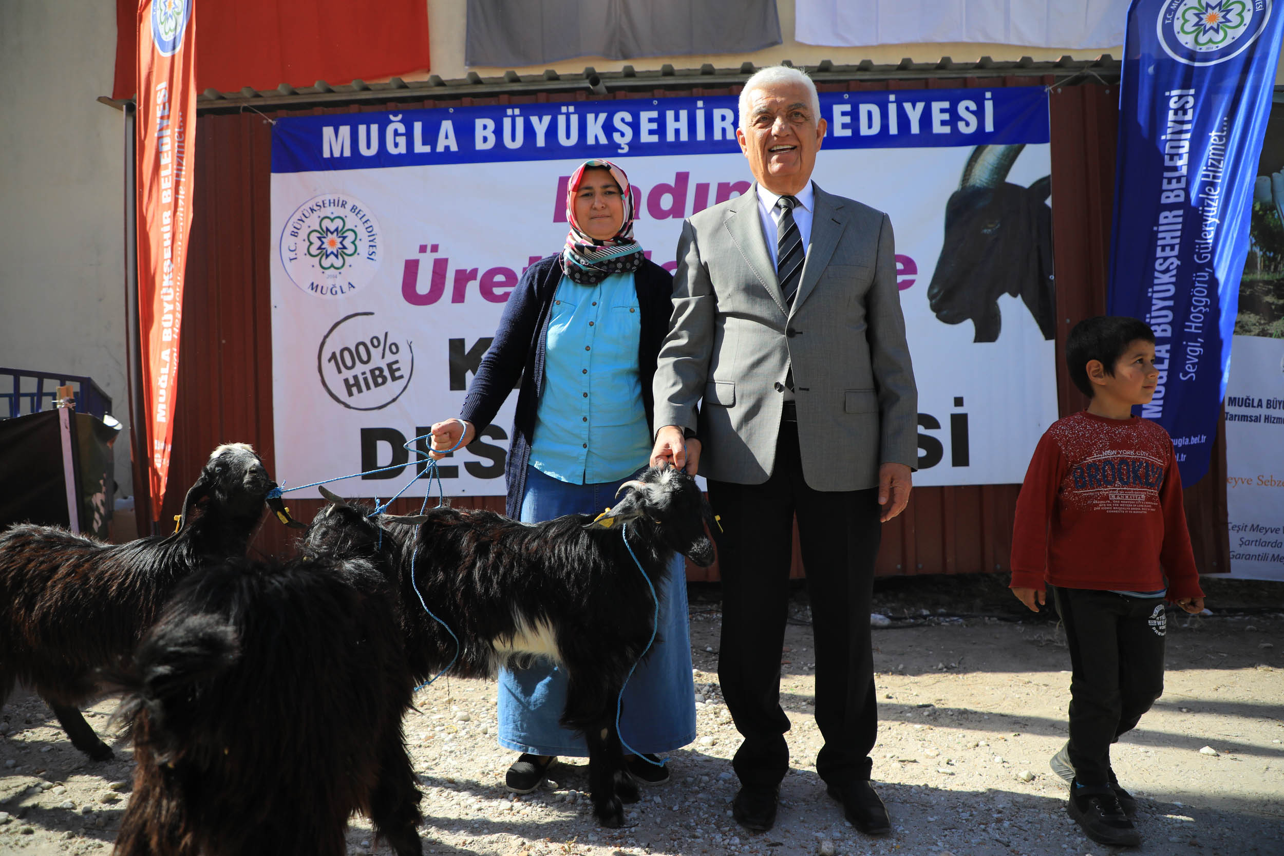 buyuksehir-kil-kecisi-destegi-3-ilcede-devam-ediyor-1.jpg